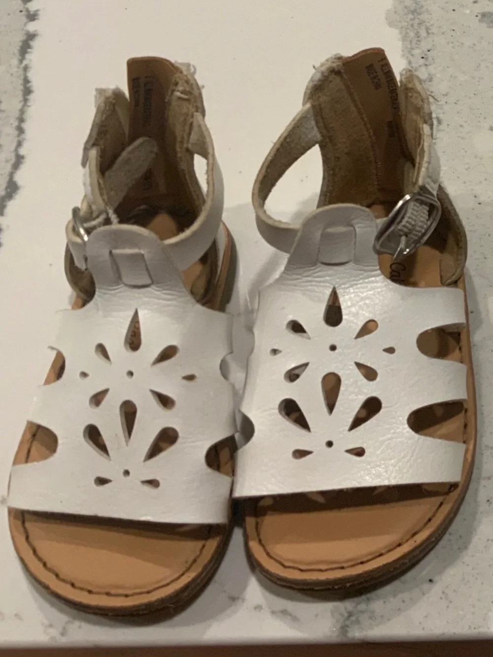 Toddler Girls’ White summer Sandal